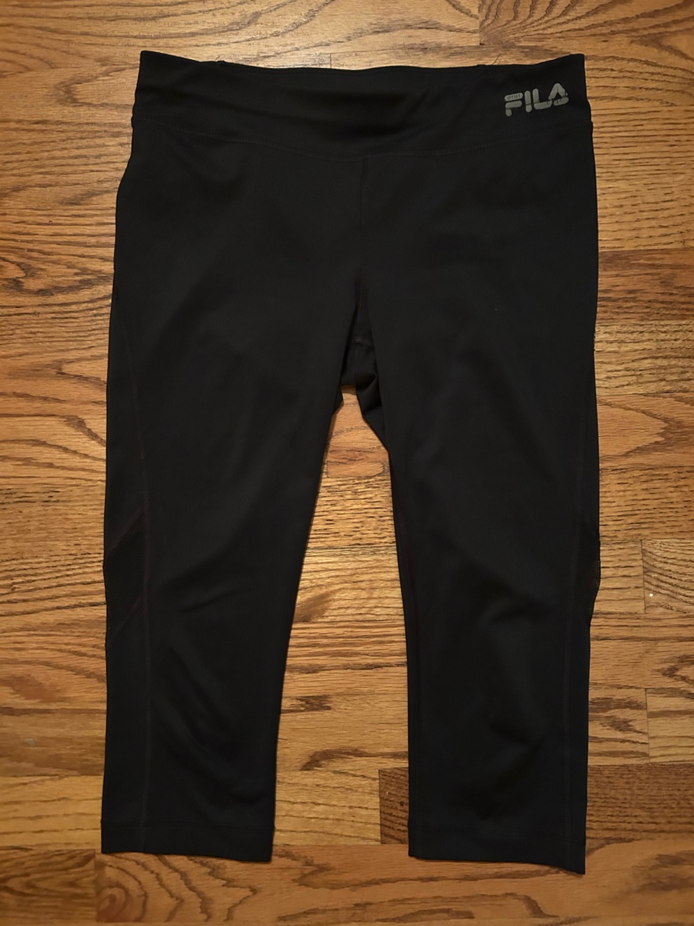 Fila Women’s Black Sz XS Classic Minimalist Cropped/Capris Leggings W/ Pocket